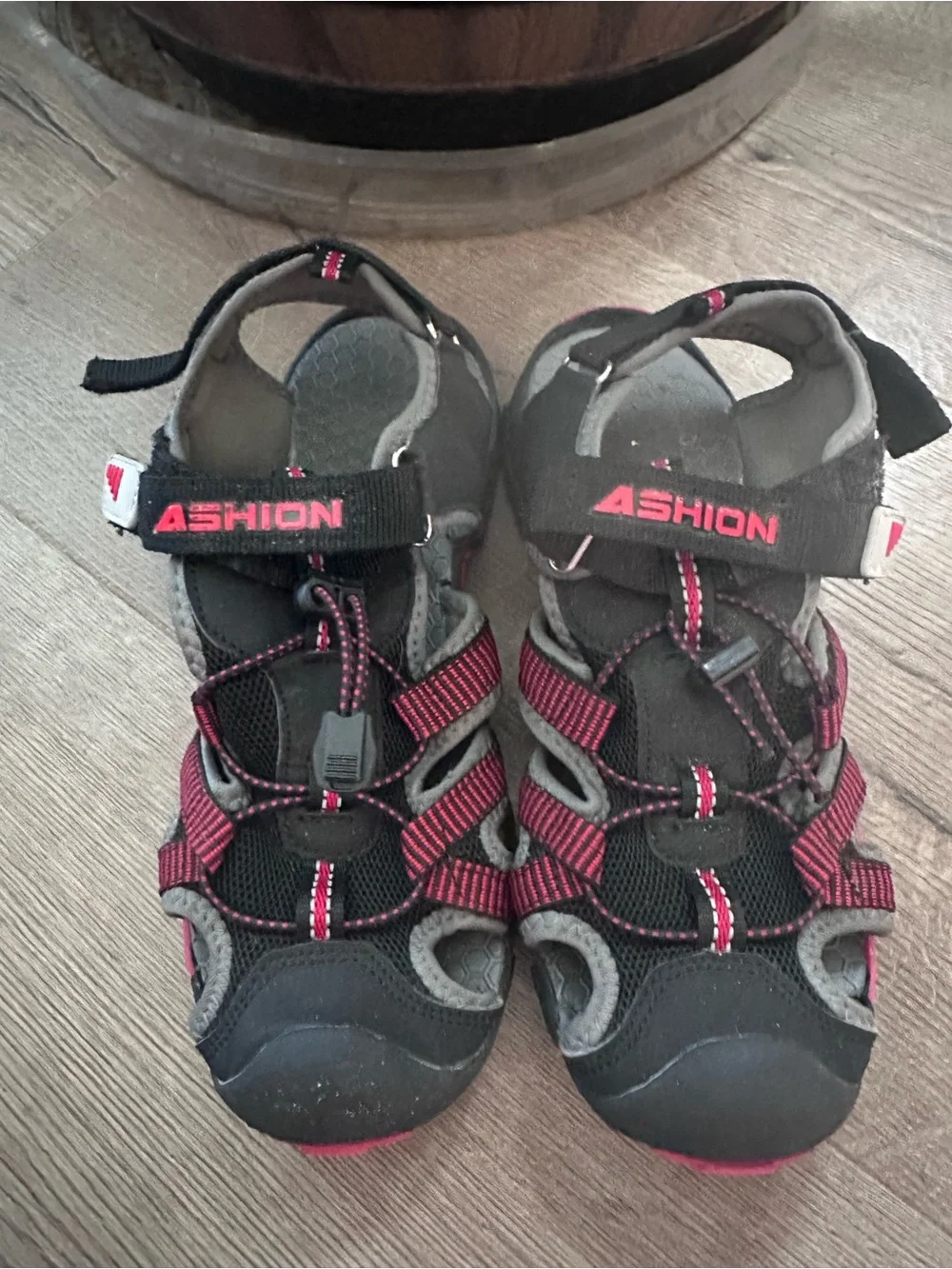Kids' Black and Red Active Sandals